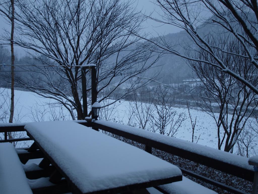 Geum Dang Lodge Yangpyeong Exteriör bild